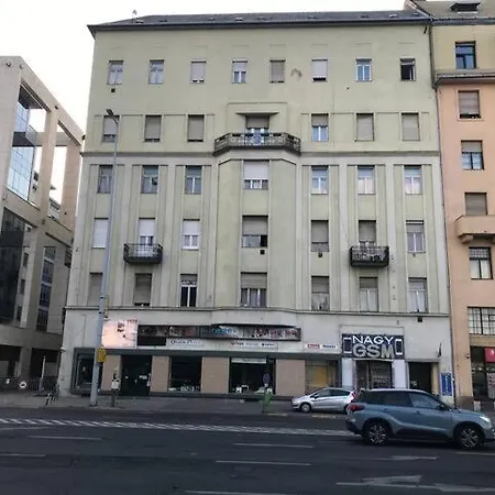 Apartament West *