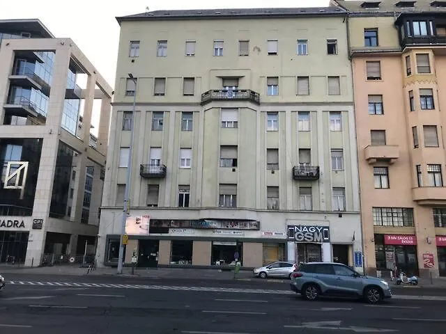 Apartmán West *